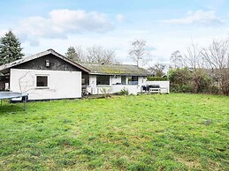 5 Star Holiday Home in Stege