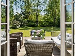 5 Star Holiday Home in Dronningmolle