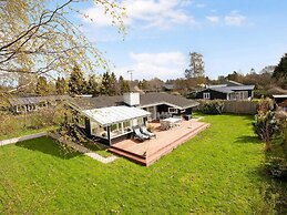 5 Star Holiday Home in Hornbaek
