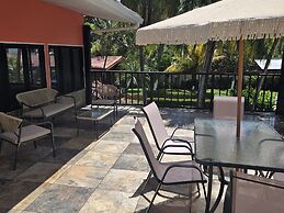 Jane's Beach Resort