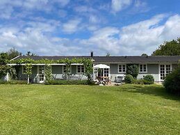 5 Star Holiday Home in Oro