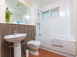 Marina View Apartment