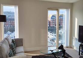 Marina View Apartment
