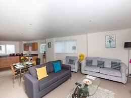 Marina View Apartment