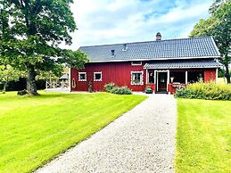 4 Star Holiday Home in Bralanda