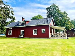 4 Star Holiday Home in Bralanda