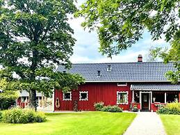 4 Star Holiday Home in Bralanda