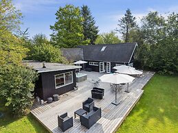 4 Star Holiday Home in Faxe Ladeplads
