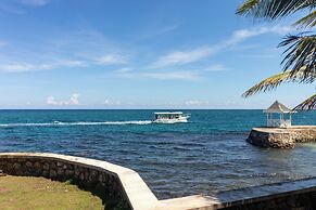 Teal Horizon OceanfrontCaribbean Escape