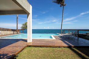 Teal Horizon OceanfrontCaribbean Escape
