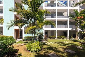Teal Horizon OceanfrontCaribbean Escape