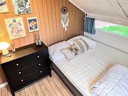 6 Person Holiday Home in Vaeggerlose
