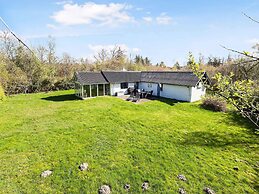 5 Star Holiday Home in Roslev