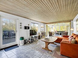 5 Star Holiday Home in Roslev