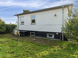 5 Star Holiday Home in Asaa