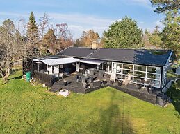5 Star Holiday Home in Gilleleje