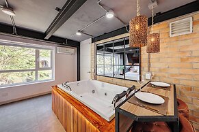 Hotel One Laureles