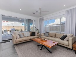 Sugar Shore Retreat