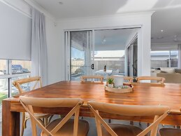 Sugar Shore Retreat