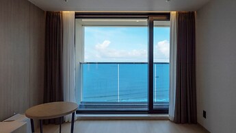 Hound Hotel Pohang Yeongildae