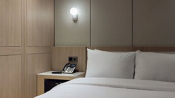 Hound Hotel Pohang Yeongildae
