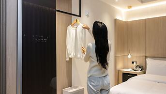 Hound Hotel Pohang Yeongildae