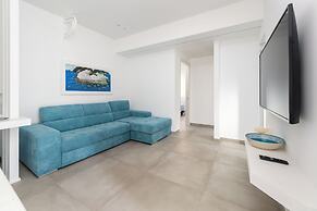Amal & Surya apartments