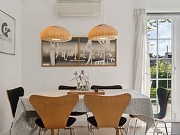 5 Star Holiday Home in Vejby