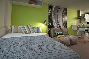 Student Only Summit House