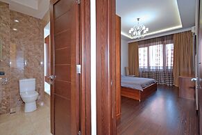 Apartment by Luxe Group TT666