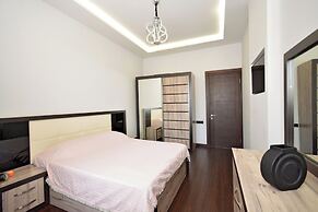 Apartment by Luxe Group TT666