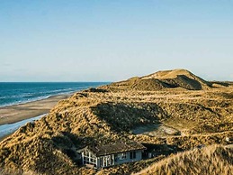 5 Star Holiday Home in Albaek