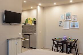 Two Combined Studios with Terrace