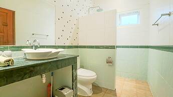 7 Bedroom Pool Villa in Kathu SV1
