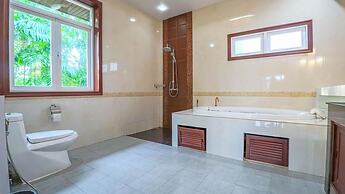 7 Bedroom Pool Villa in Kathu SV1