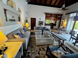 Luxurious Punta Cana Villa With Private Pool & Beach Access
