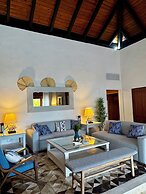 Luxurious Punta Cana Villa With Private Pool & Beach Access