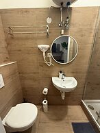 Bright 1BR Apt Near Top Vienna Sights