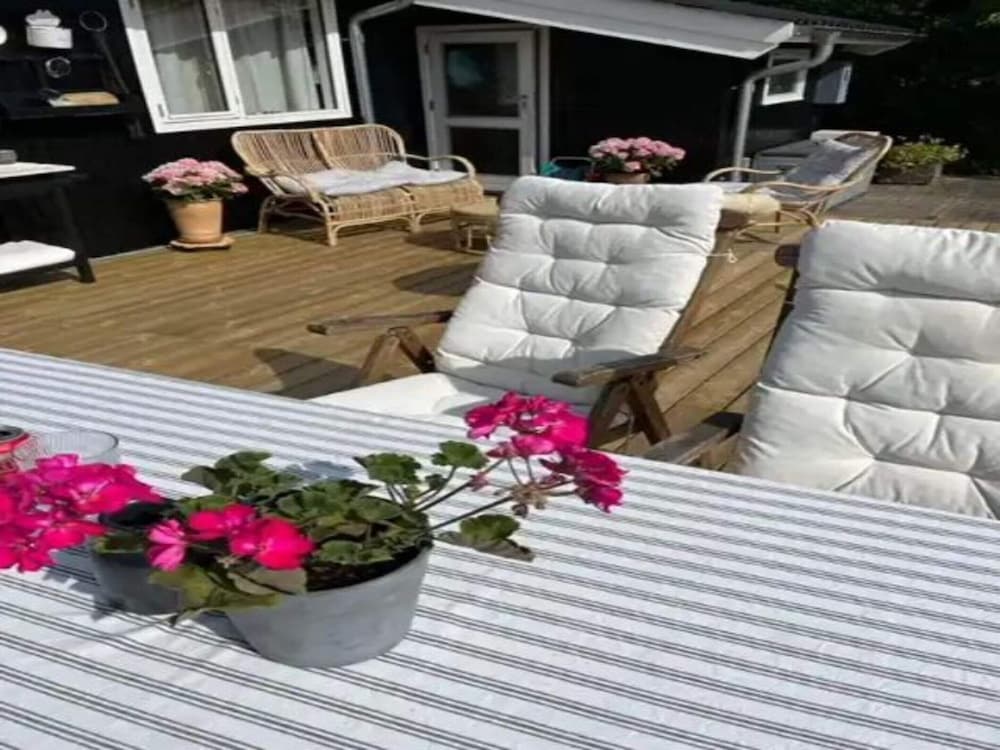 5 Star Holiday Home in Dronningmolle