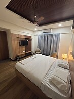 Reva Suites