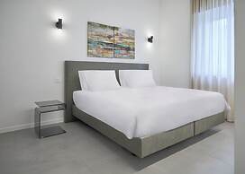 DoorMI - Premium Suites and Apartments