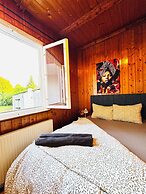 Spacious Budget Home Garden Stay
