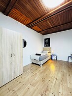 Spacious Budget Home Garden Stay