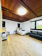 Spacious Budget Home Garden Stay