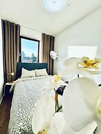 Spacious Budget Home Garden Stay