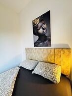 Spacious Budget Home Garden Stay