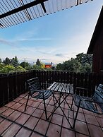 Spacious Budget Home Garden Stay