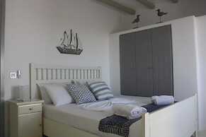 Villa Pathos by Apleton Villas Paros
