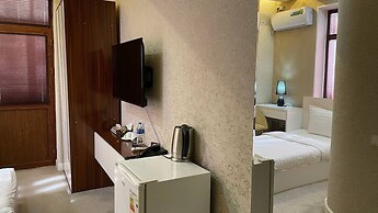 Ohu Palace Hotel