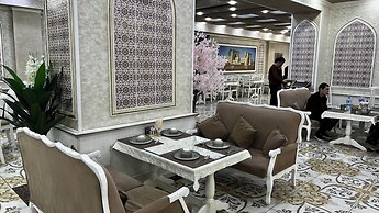 Ohu Palace Hotel